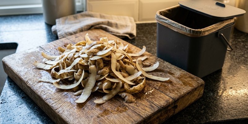 board potato peelings 145